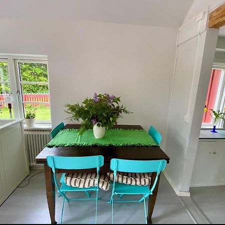 Mysig Stuga Naera Aestad Vingard & Spa 外观 照片