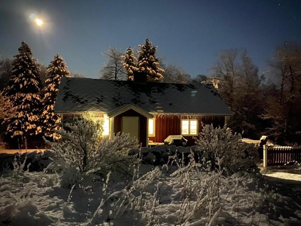 Mysig Stuga Naera Aestad Vingard & Spa 外观 照片